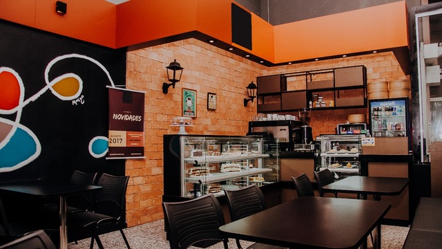 Cafeteria dentro do Supermercado Koch